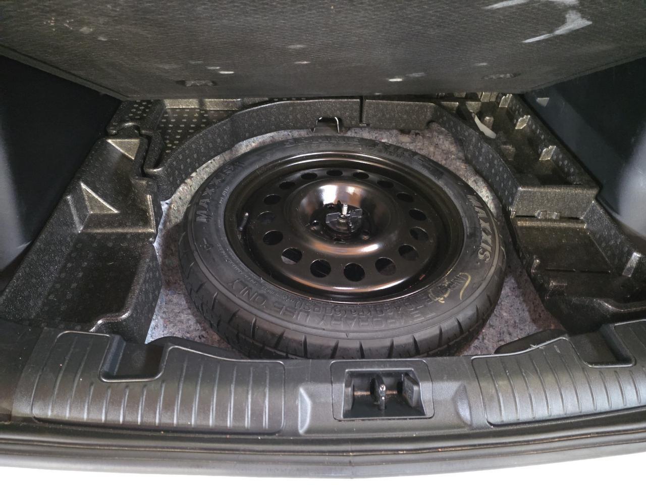 2024 Ford Escape ST-Line Select Sand Lake NY