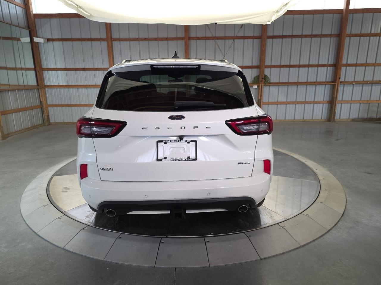 2024 Ford Escape ST-Line Select