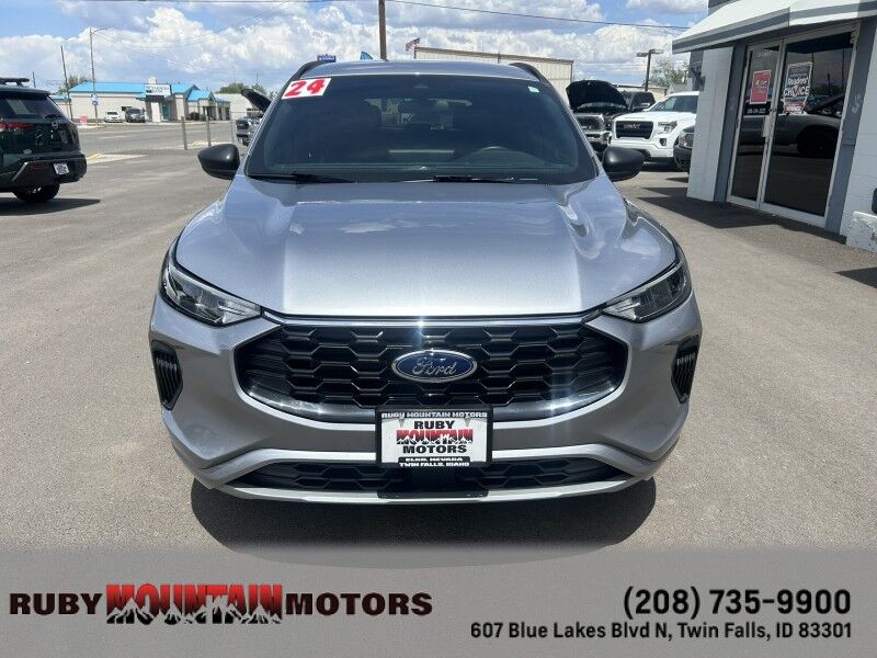 2024 Ford Escape ST-Line