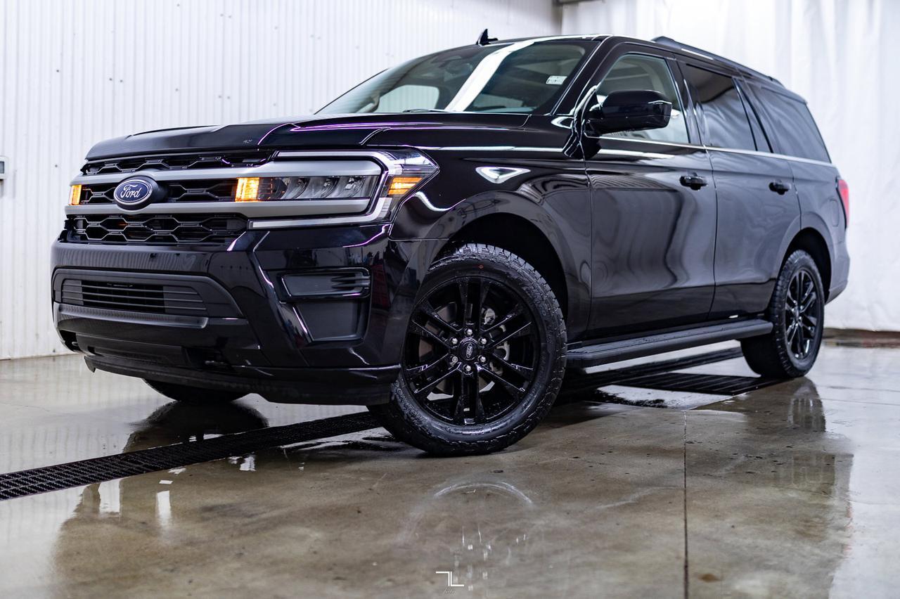 2024 Ford Expedition AWD XLT Leather Roof Nav BCam Red Deer AB