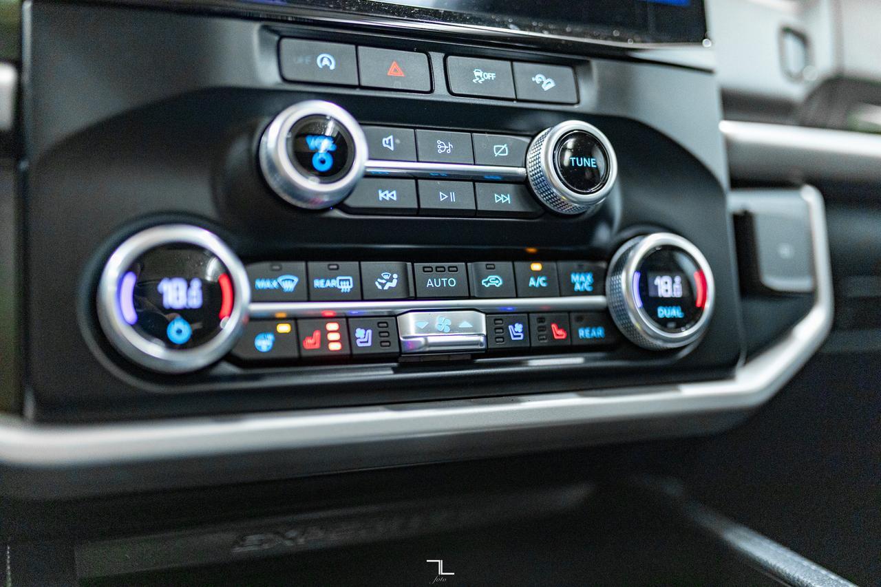 2024 Ford Expedition AWD XLT Sport Leather Roof Nav BCam Red Deer AB