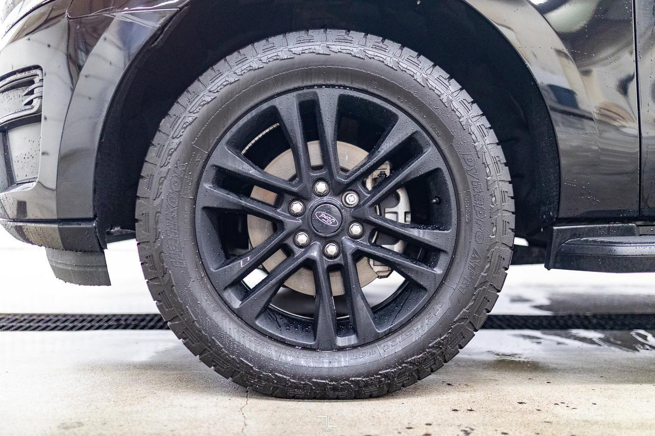 2024 Ford Expedition AWD XLT Sport Leather Roof Nav BCam Red Deer AB