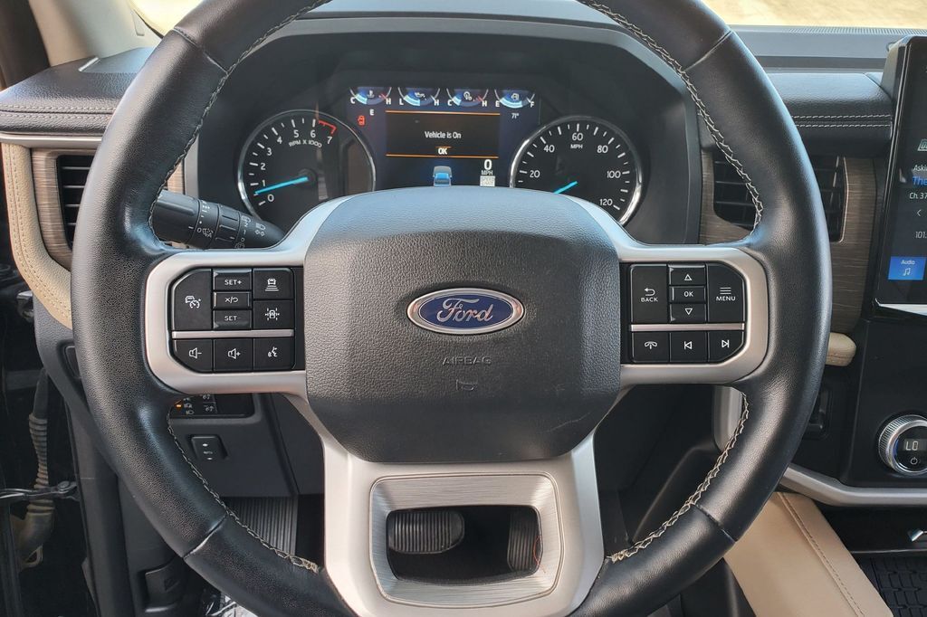2024 Ford Expedition Limited Hondo TX