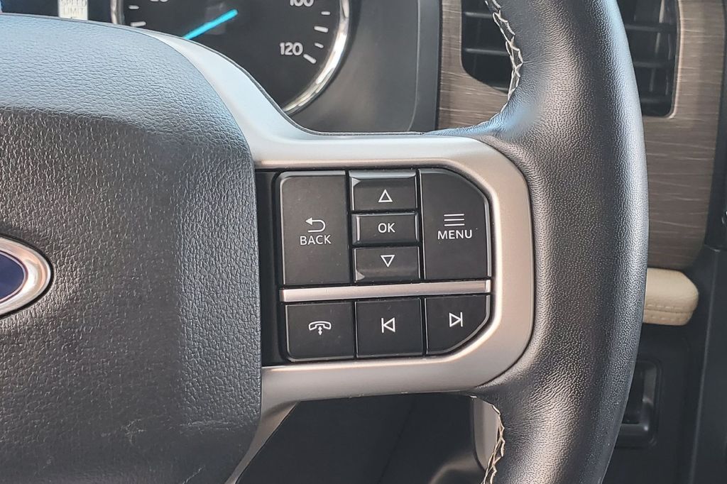 2024 Ford Expedition Limited Hondo TX
