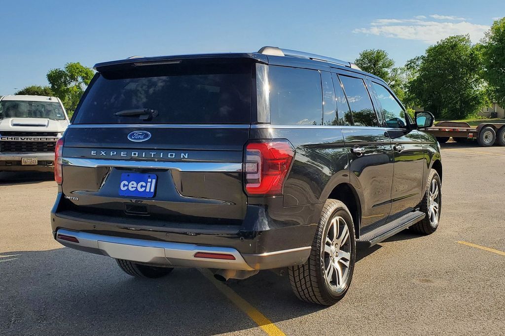 2024 Ford Expedition Limited Hondo TX