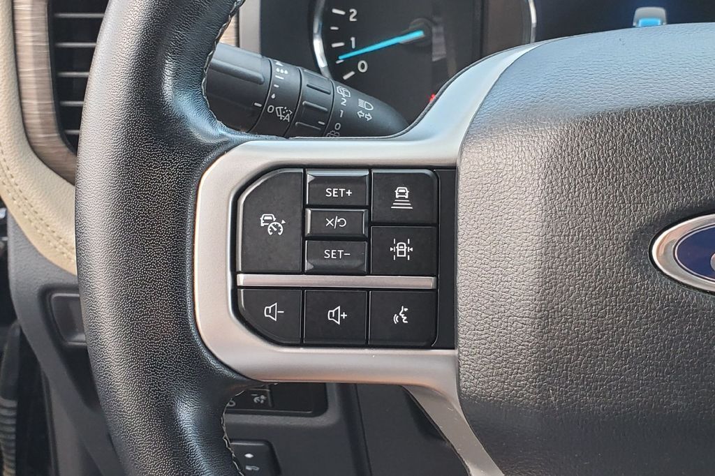 2024 Ford Expedition Limited Hondo TX