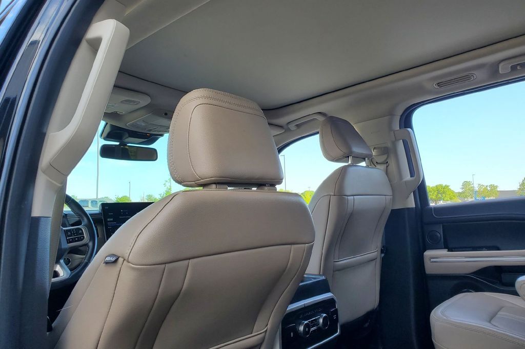 2024 Ford Expedition Limited Hondo TX