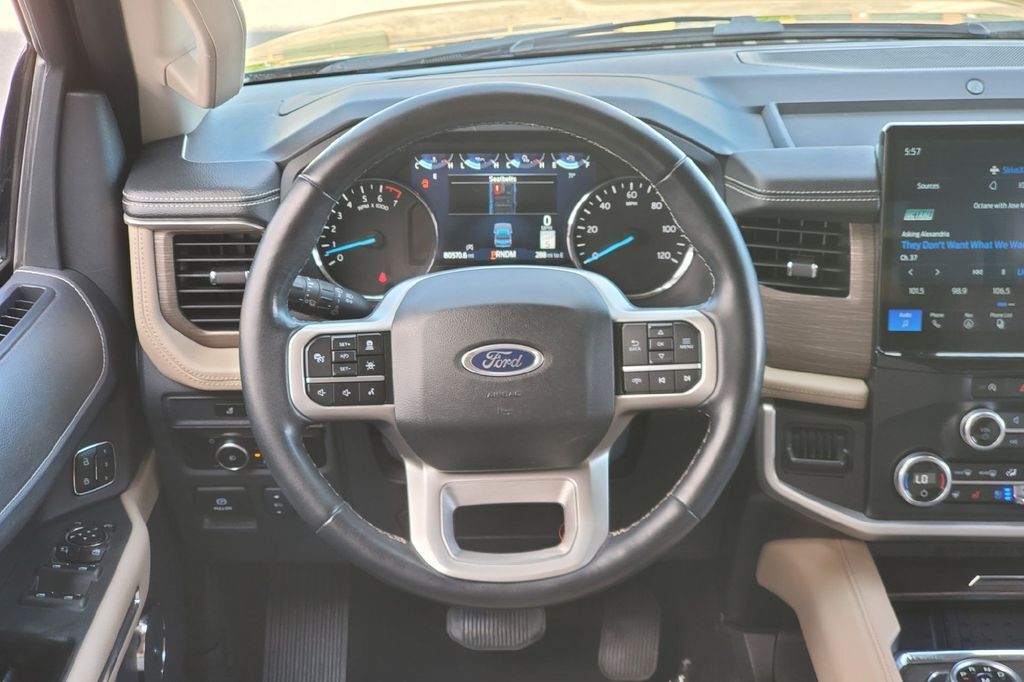 2024 Ford Expedition Limited Hondo TX