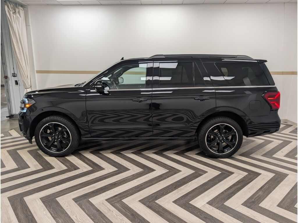 2024 Ford Expedition Limited Gasoline