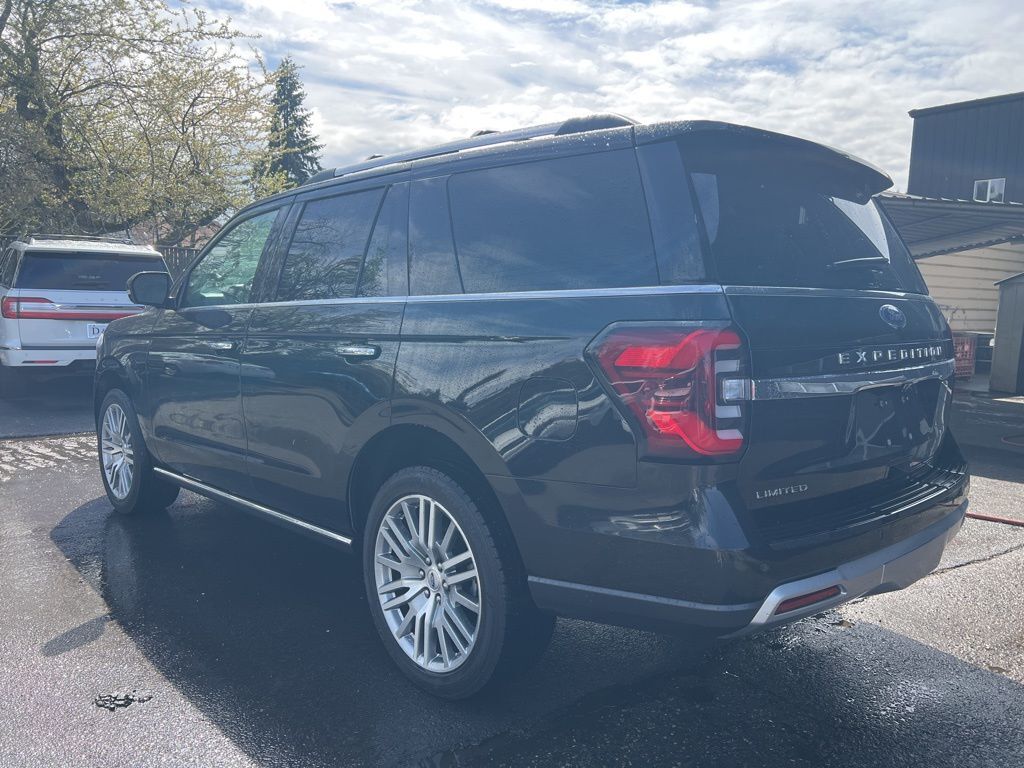 2024 Ford Expedition Limited Milwaukie OR