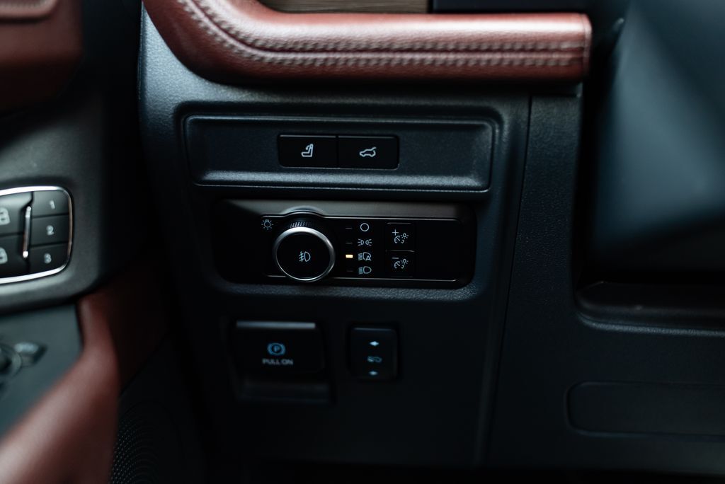 2024 Ford Expedition Limited Milwaukie OR