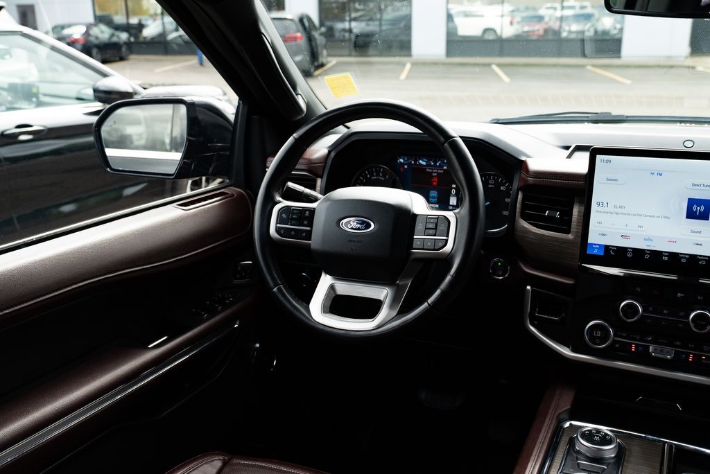 2024 Ford Expedition Limited Milwaukie OR