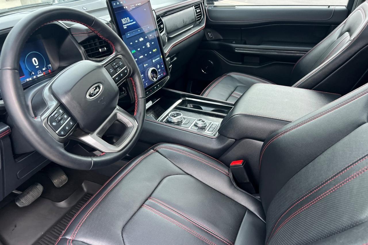 2024 Ford Expedition Limited Ontario OR