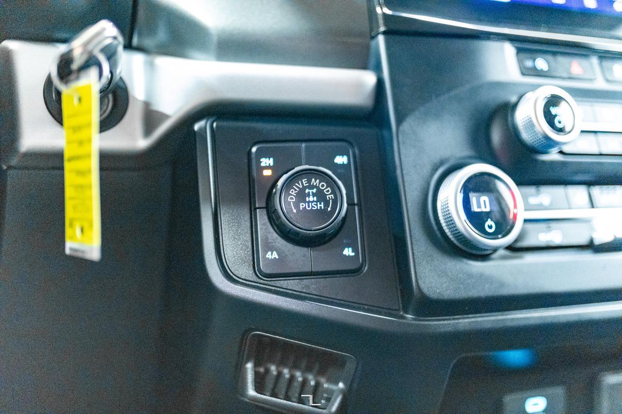 2024 Ford Expedition Max AWD SSV Nav BCam 3rd Row Red Deer AB