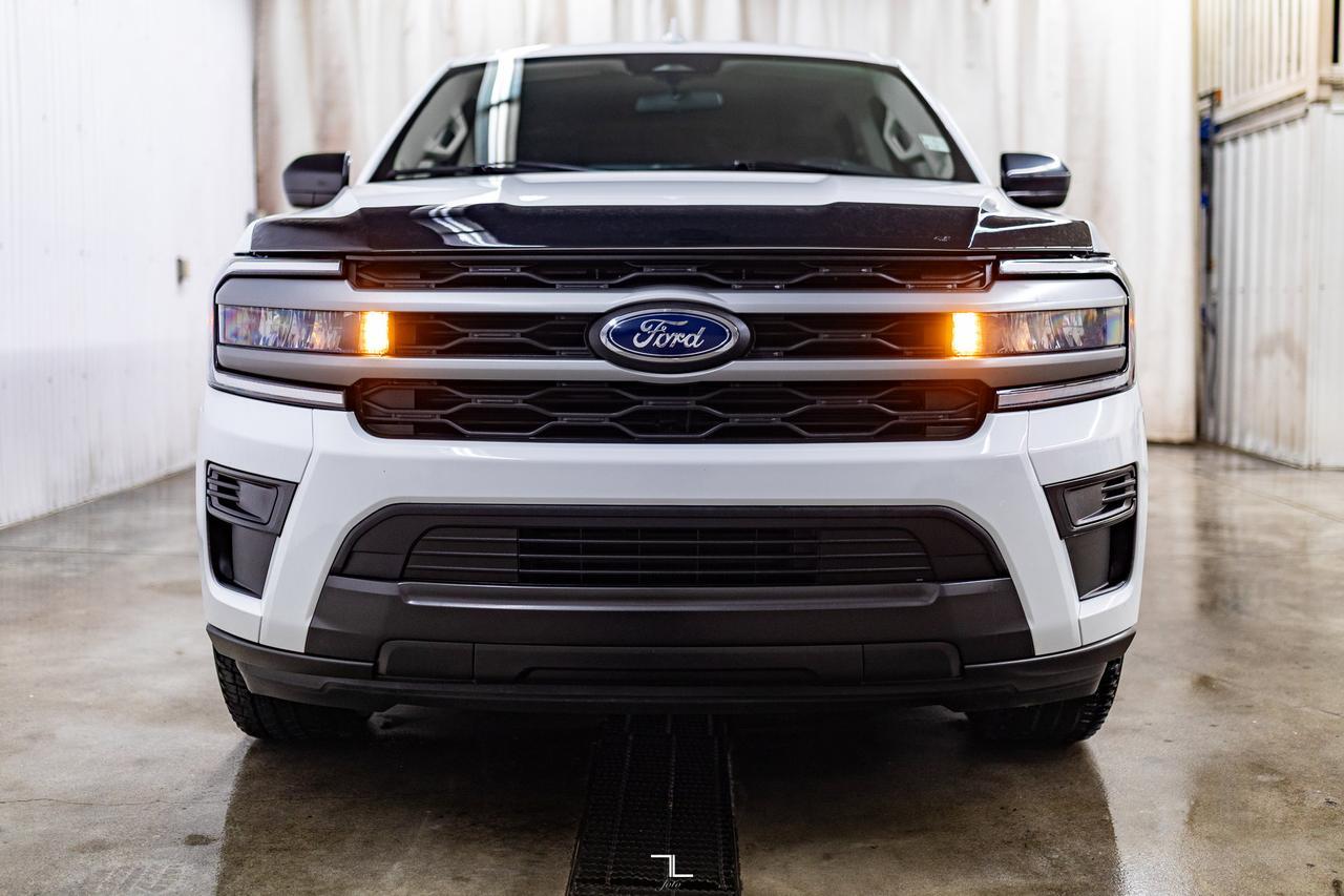 2024 Ford Expedition Max AWD SSV Nav BCam 3rd Row Red Deer AB