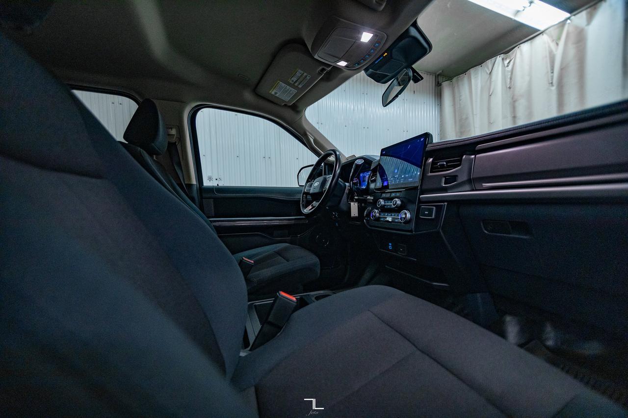 2024 Ford Expedition Max AWD SSV Nav BCam 3rd Row Red Deer AB