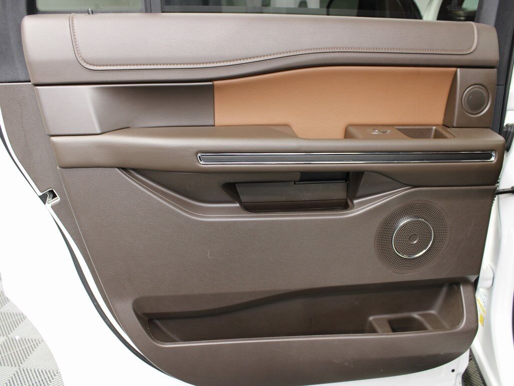 2024 Ford Expedition Max King Ranch 4WD 7 Passenger Fond du Lac WI
