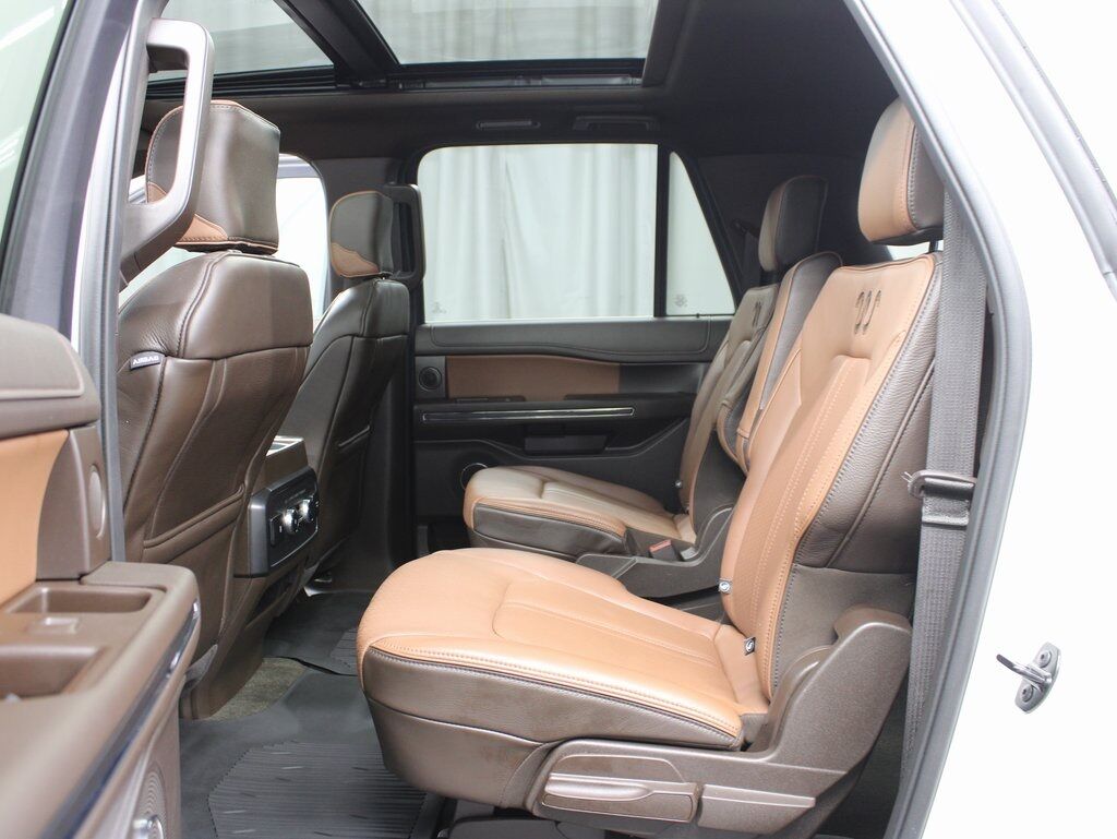 2024 Ford Expedition Max King Ranch 4WD 7 Passenger Fond du Lac WI