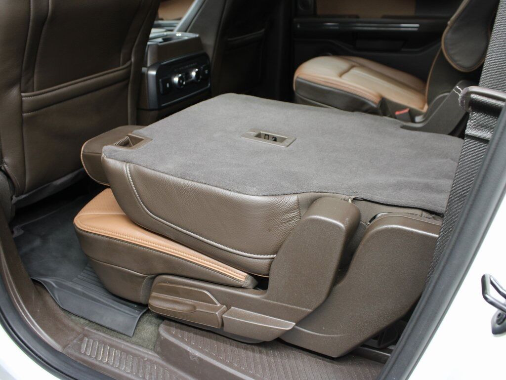2024 Ford Expedition Max King Ranch 4WD 7 Passenger Fond du Lac WI