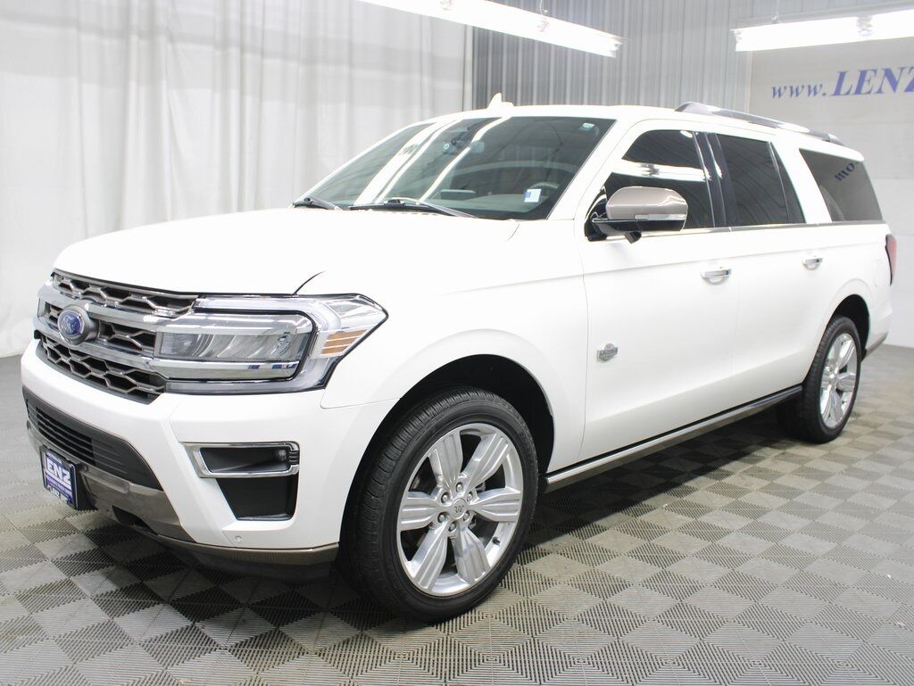 2024 Ford Expedition Max King Ranch 4WD 7 Passenger Fond du Lac WI