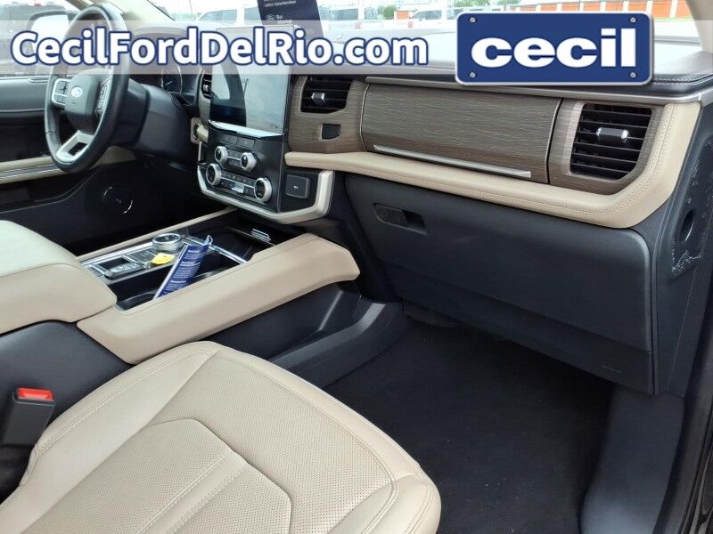 2024 Ford Expedition Max Limited Del Rio TX