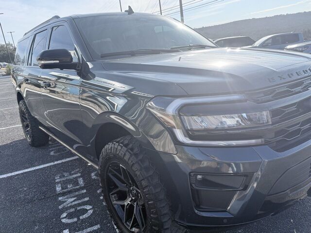 2024 Ford Expedition Max Limited Kerrville TX