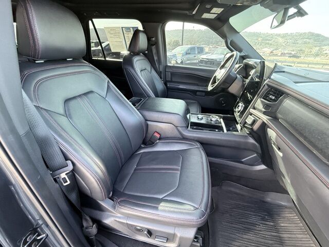 2024 Ford Expedition Max Limited Kerrville TX