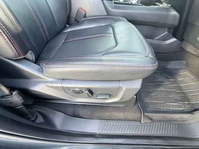 2024 Ford Expedition Max Limited Kerrville TX