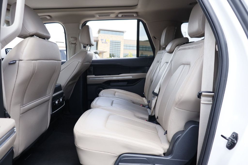 2024 Ford Expedition Max Limited Hondo TX