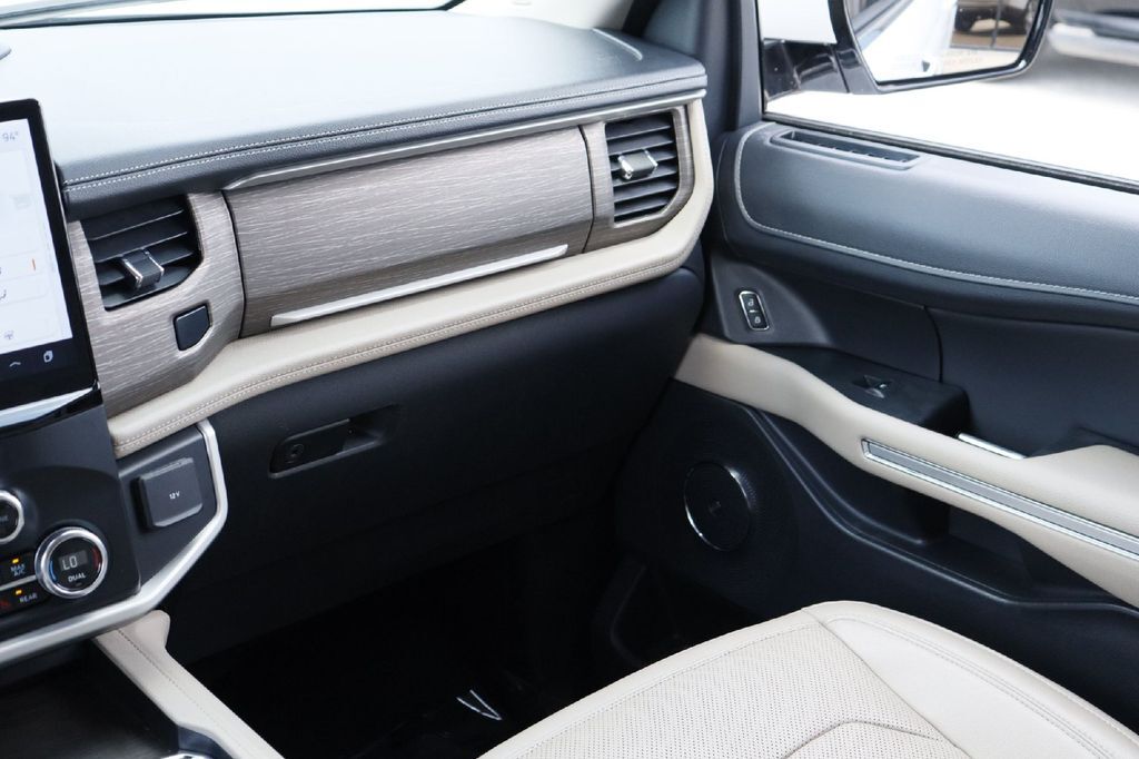 2024 Ford Expedition Max Limited Hondo TX
