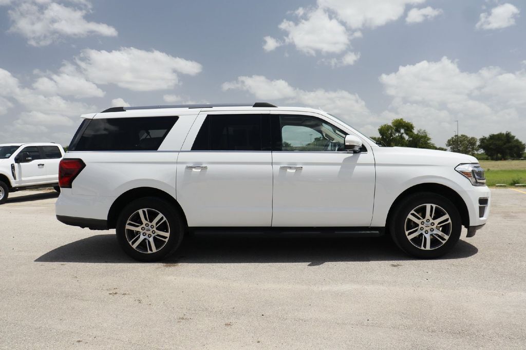 2024 Ford Expedition Max Limited Hondo TX