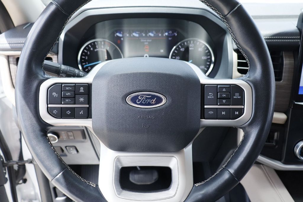 2024 Ford Expedition Max Limited Hondo TX