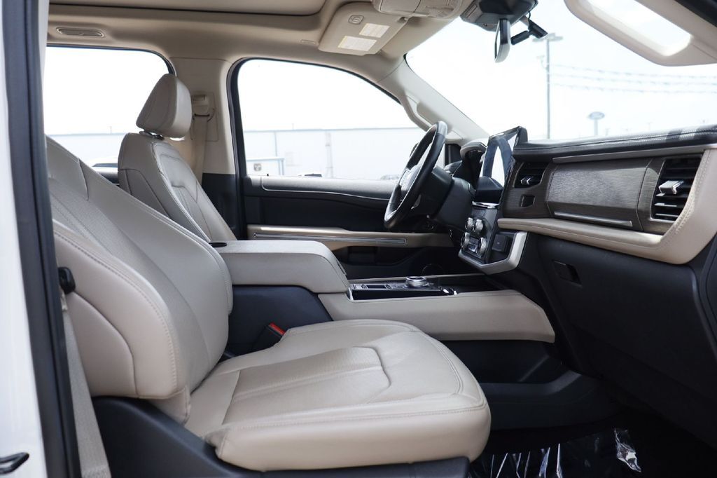 2024 Ford Expedition Max Limited Hondo TX