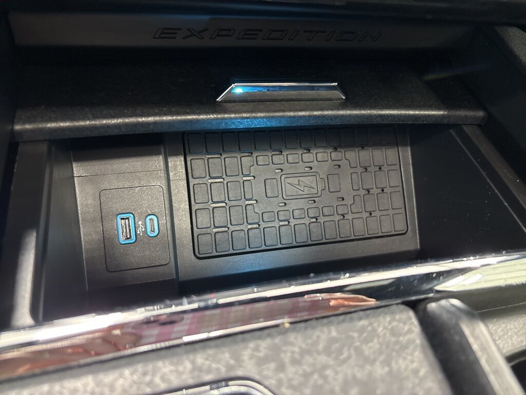 2024 Ford Expedition Max Limited 4WD Minocqua WI