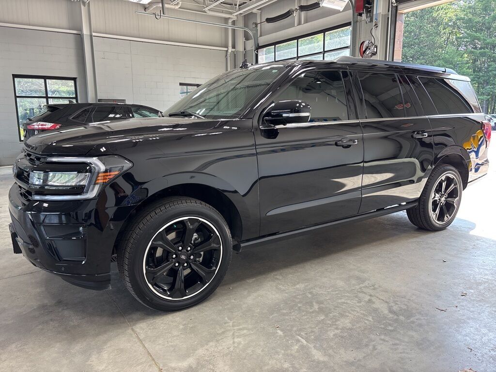 2024 Ford Expedition Max Limited 4WD Minocqua WI