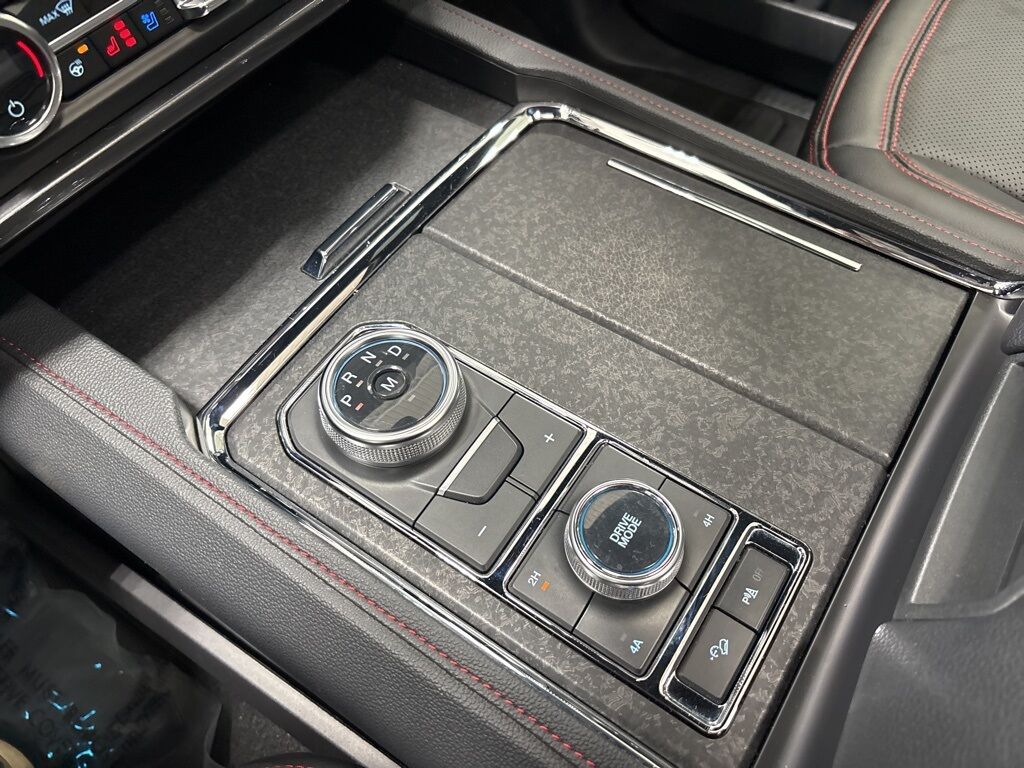 2024 Ford Expedition Max Limited 4WD Minocqua WI