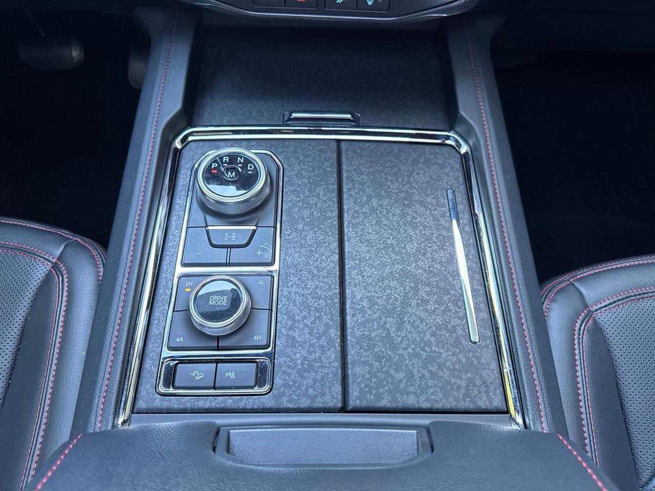 2024 Ford Expedition Max Limited Warrenton VA