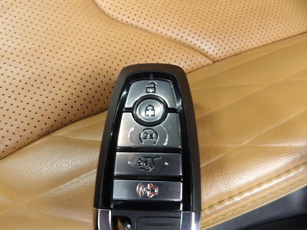 2024 Ford Expedition Max Platinum 4WD 7 Passenger Fond du Lac WI