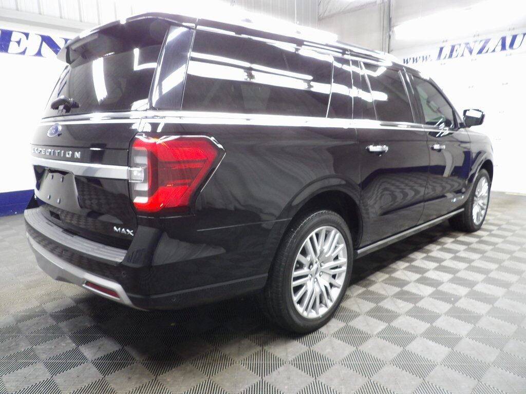 2024 Ford Expedition Max Platinum 4WD 7 Passenger Fond du Lac WI