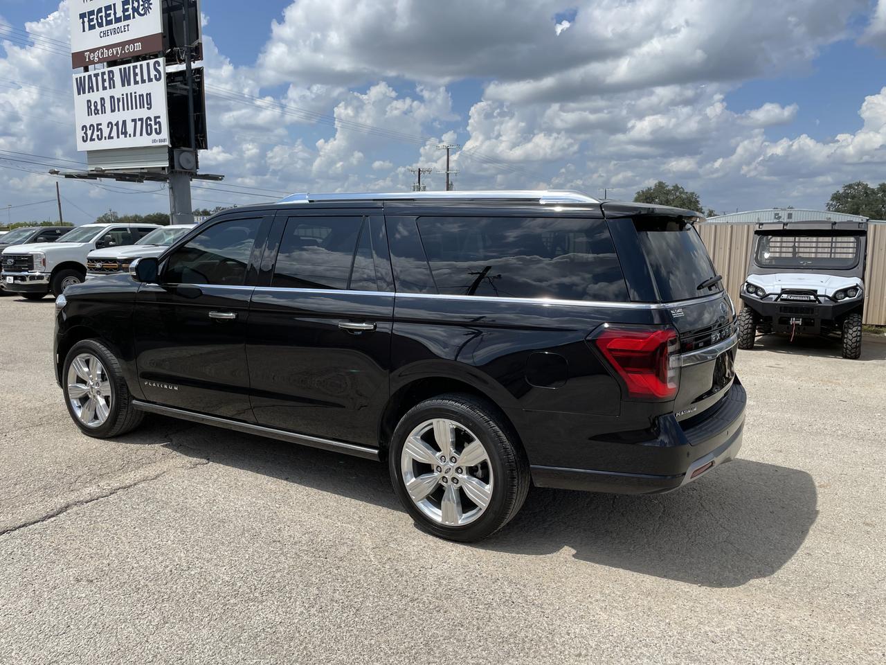 2024 Ford Expedition Max Platinum Goldthwaite TX