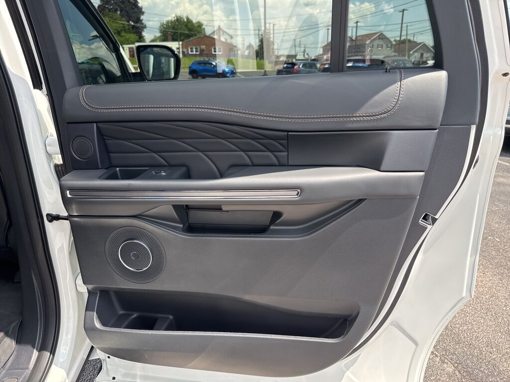 2024 Ford Expedition Max Platinum Mount Joy PA