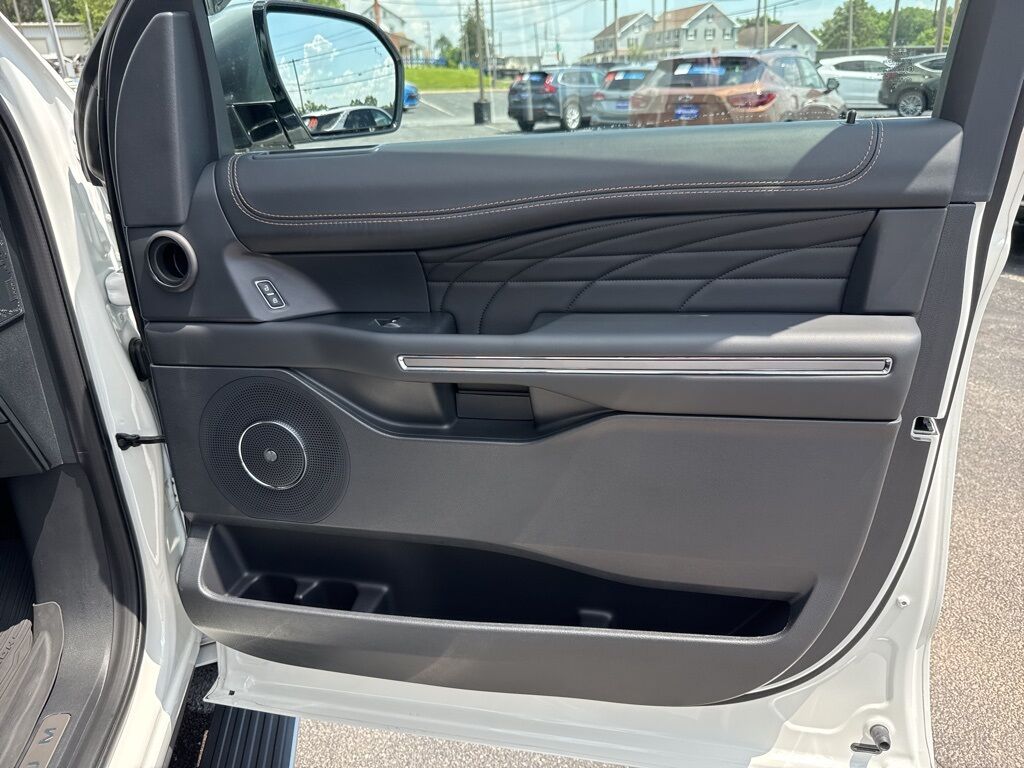 2024 Ford Expedition Max Platinum Mount Joy PA