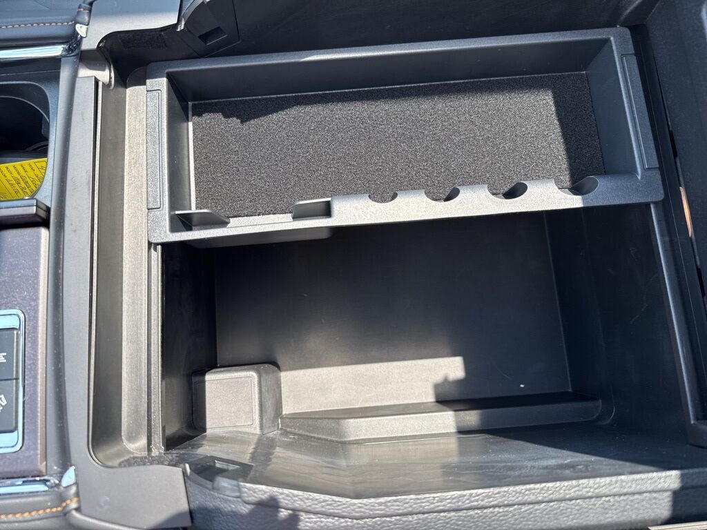 2024 Ford Expedition Max Platinum Mount Joy PA