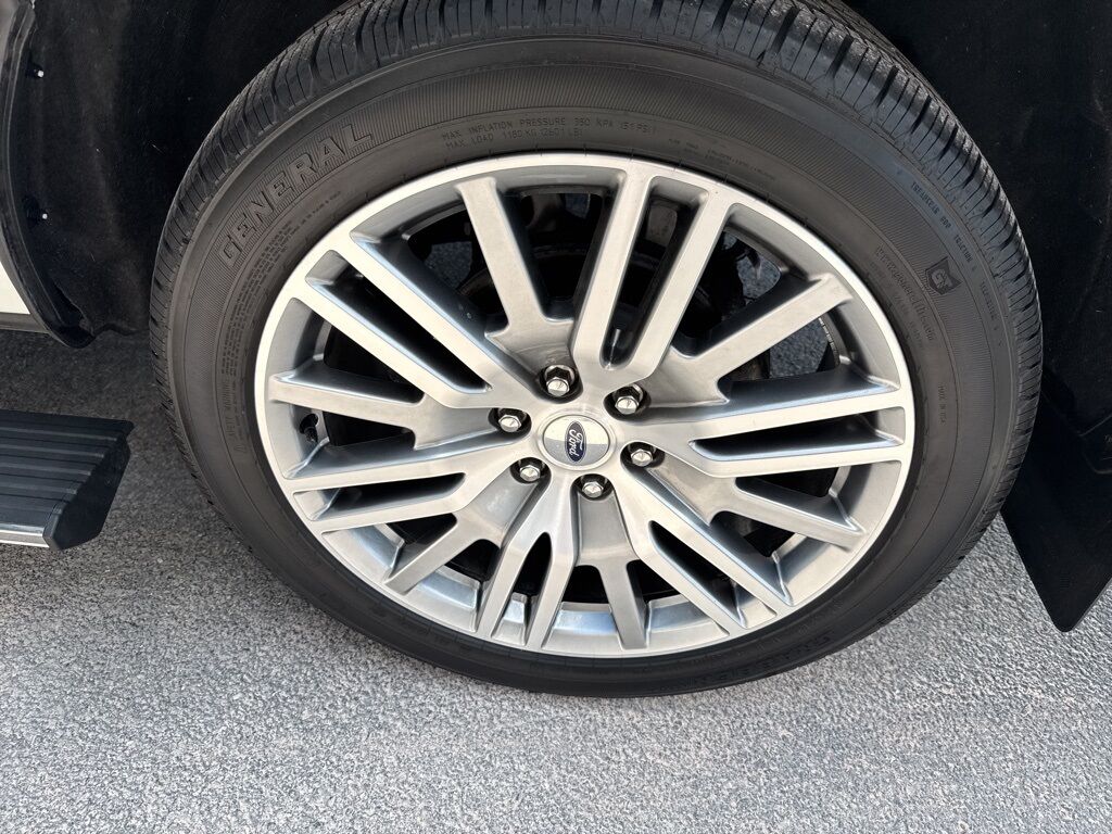 2024 Ford Expedition Max Platinum Mount Joy PA