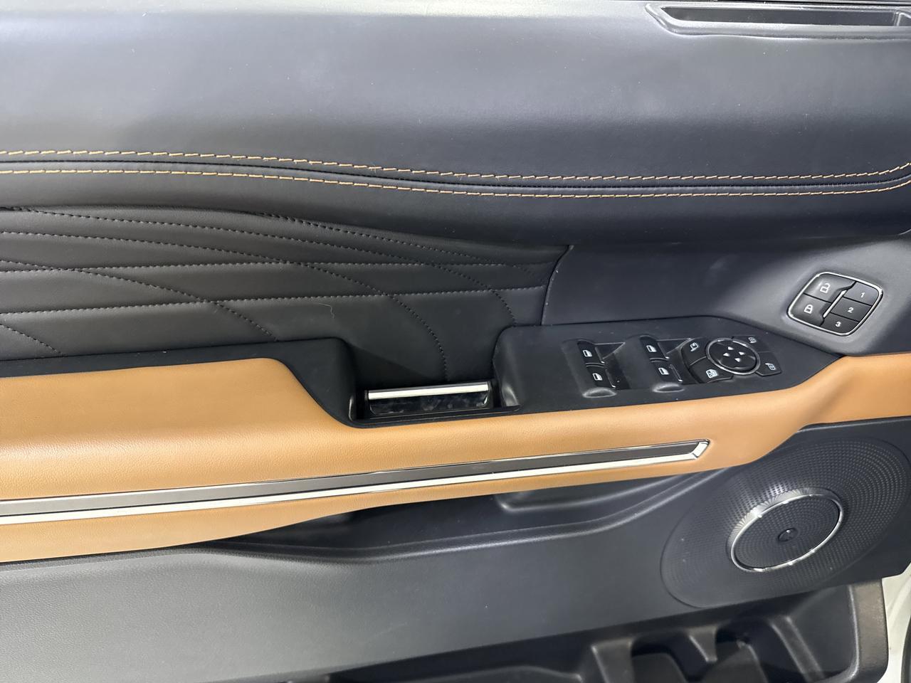 2024 Ford Expedition Max Platinum San Antonio TX