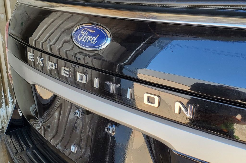 2024 Ford Expedition Max XLT Hondo TX
