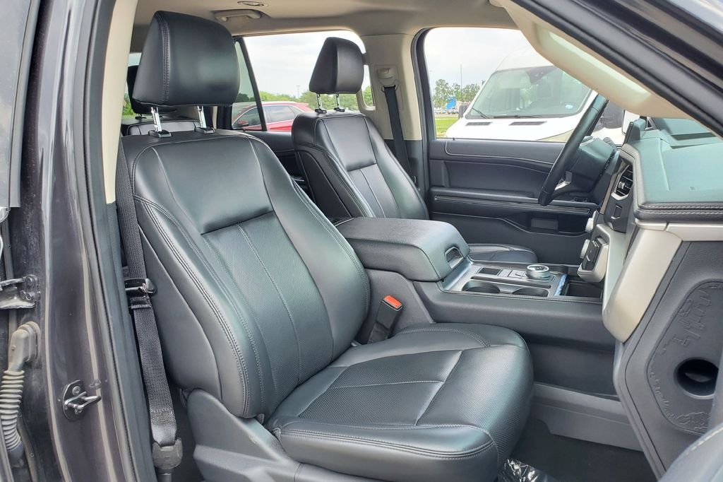 2024 Ford Expedition Max XLT Hondo TX