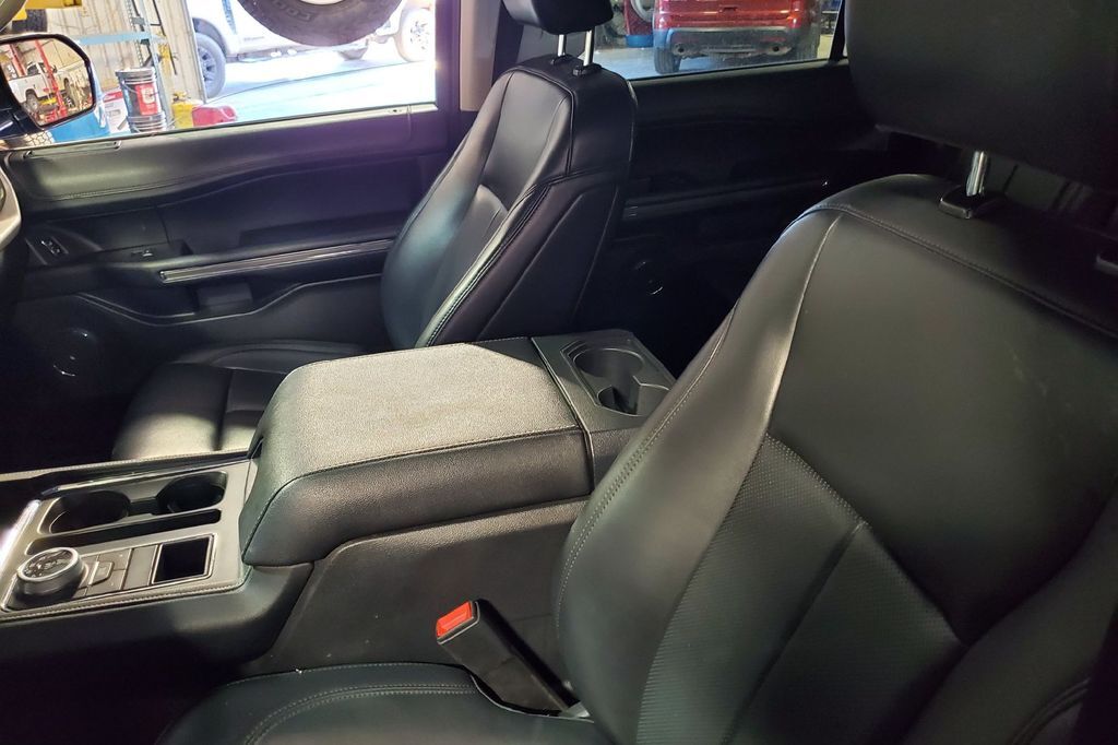 2024 Ford Expedition Max XLT Hondo TX