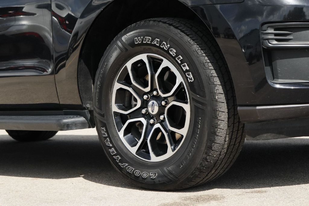 2024 Ford Expedition Max XLT Hondo TX
