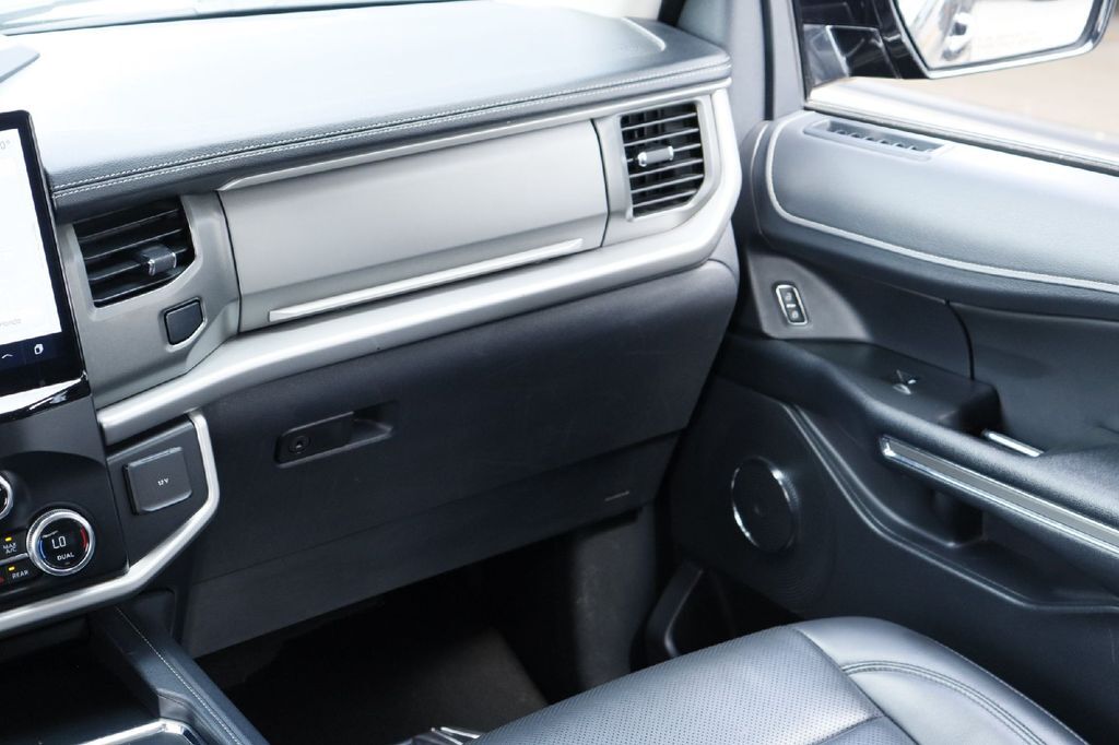 2024 Ford Expedition Max XLT Hondo TX